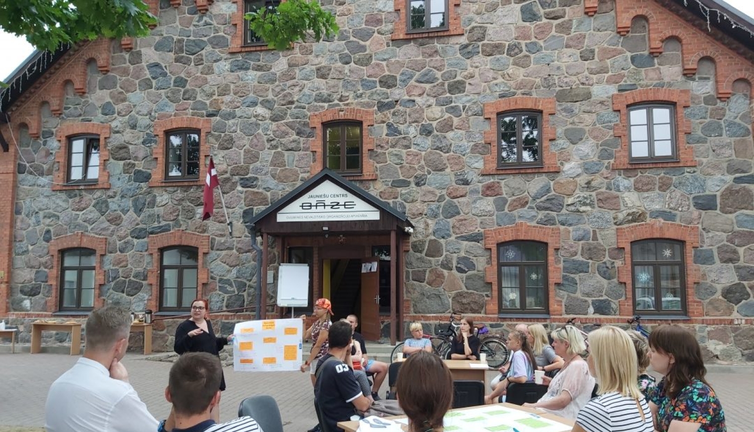 Ir apstiprinātas brīvprātīgā darba sistēmas vadlīnijas Gulbenes novadā