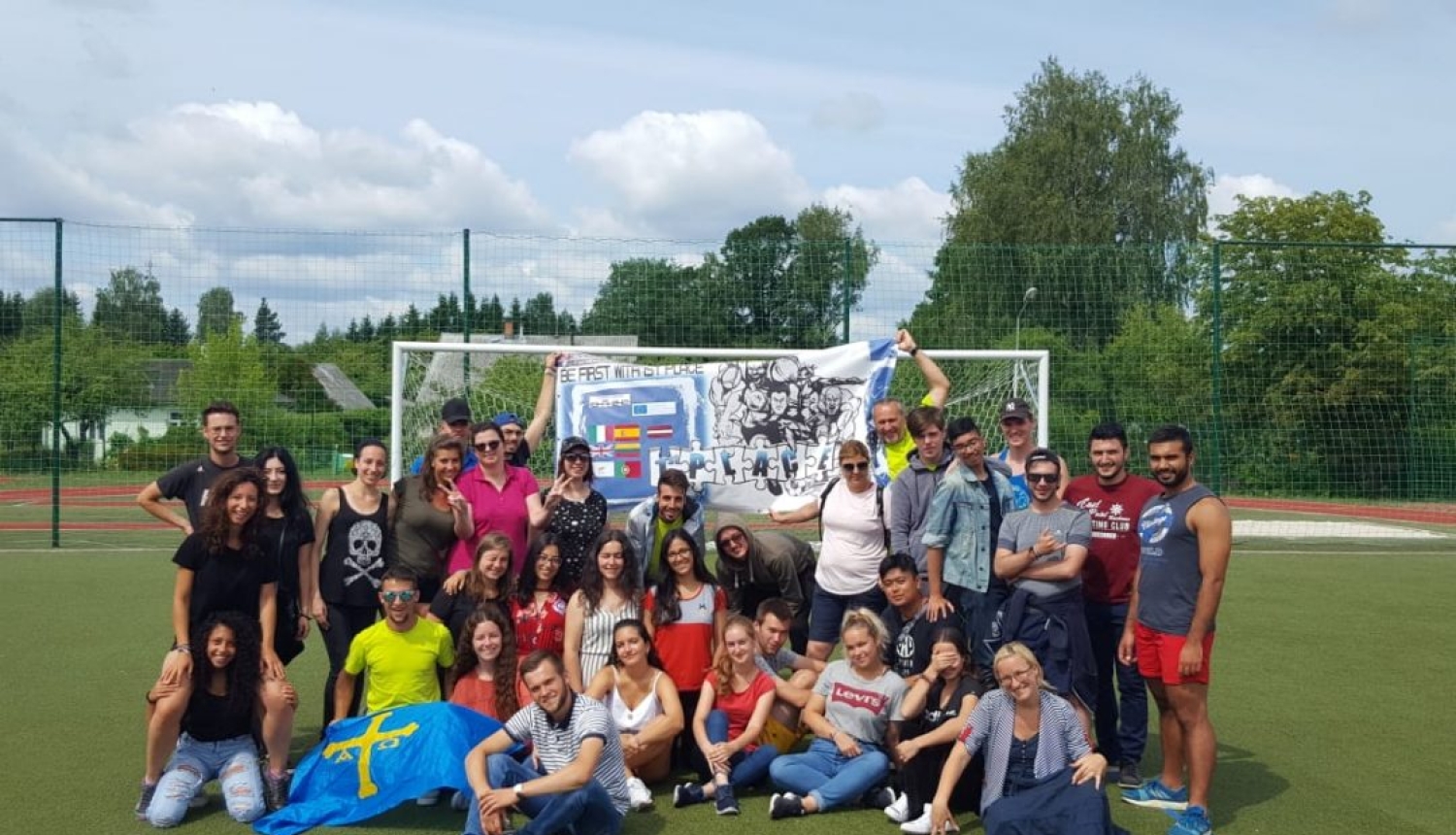 Kā sportā 1.vieta : mums projekts 1st Place